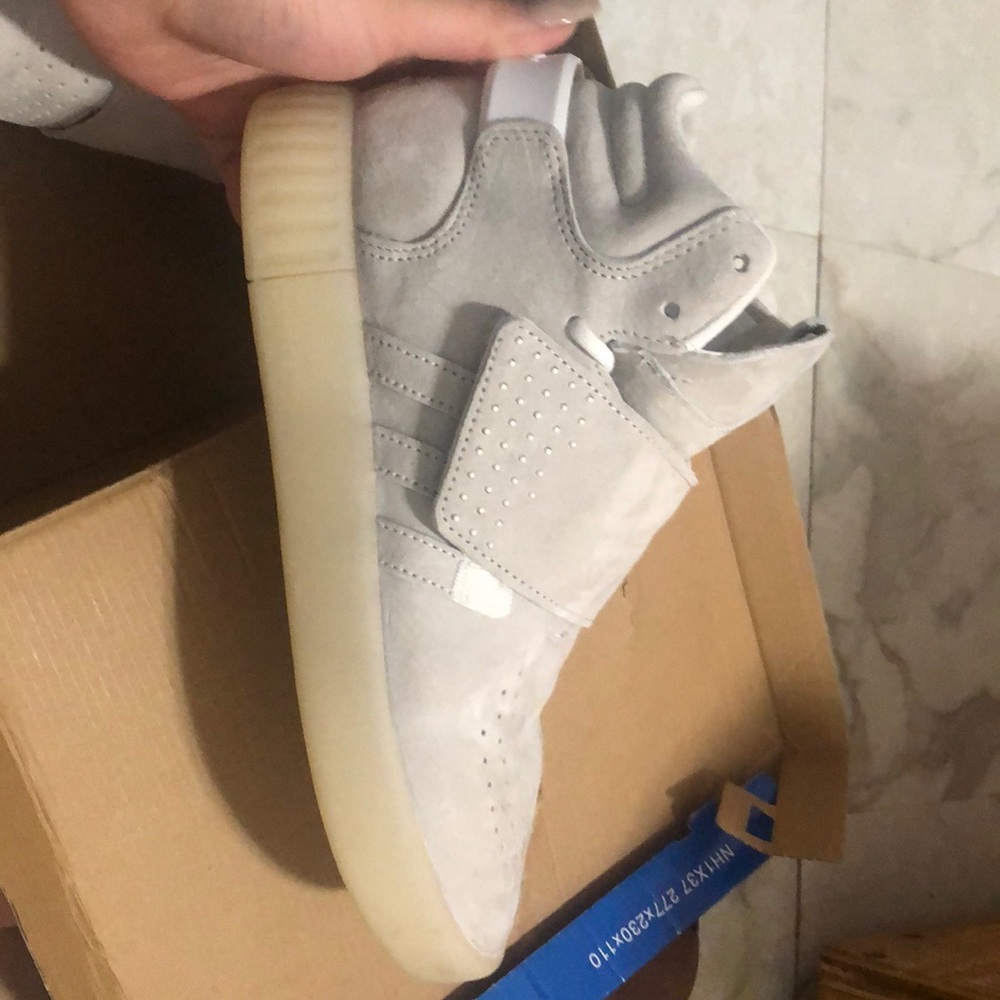 Tubular strap for women